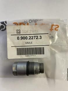 Deutz-Fahr 0.900.2272.3- Relief Valve Fuel Rail