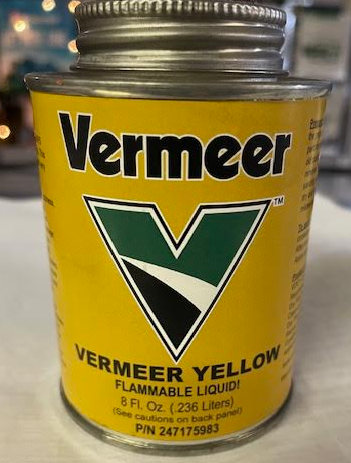 Vermeer 247175983- Yellow Touch Up Paint-Pint Can