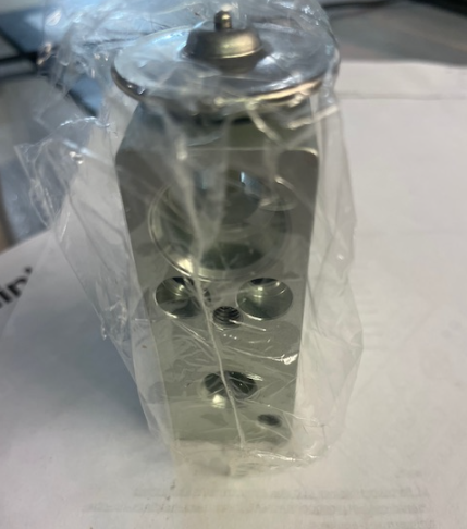 Deutz-Fahr 0.900.2712.7- Expansion Valve