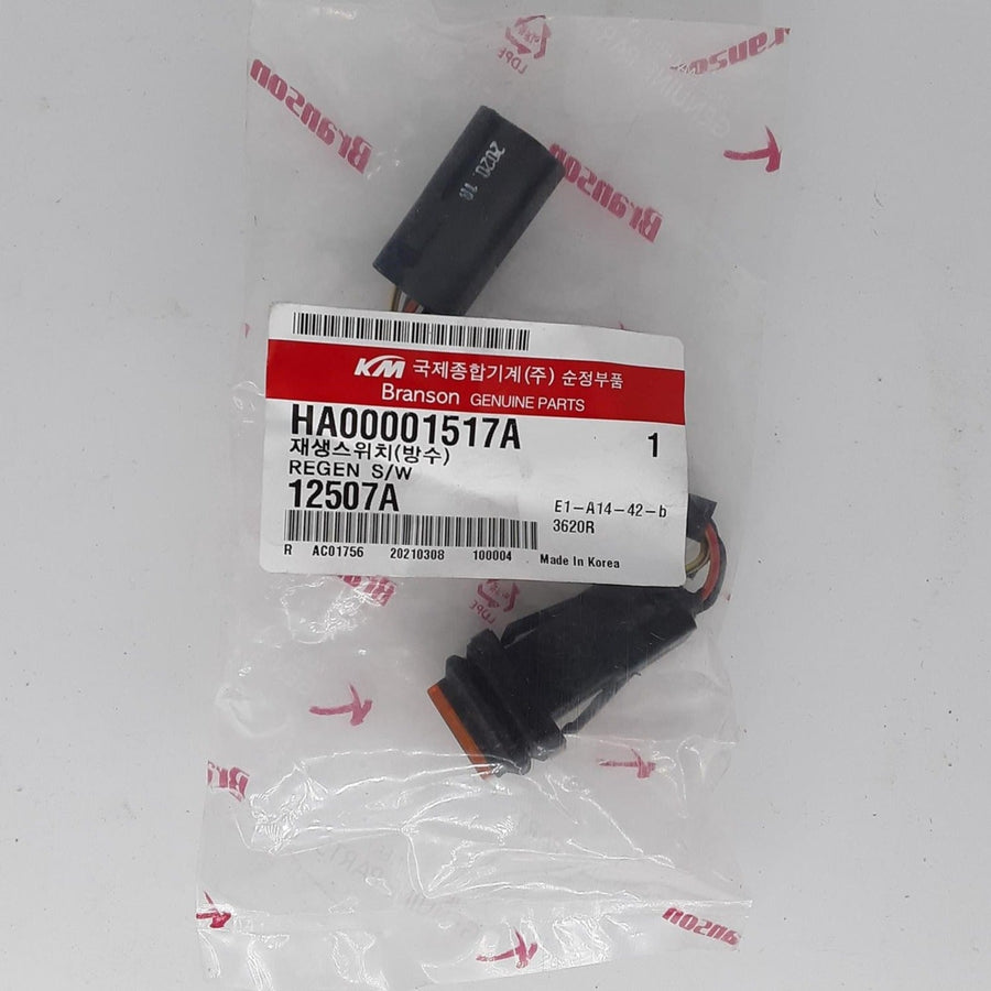 TYM HA00001517A- Regen Switch