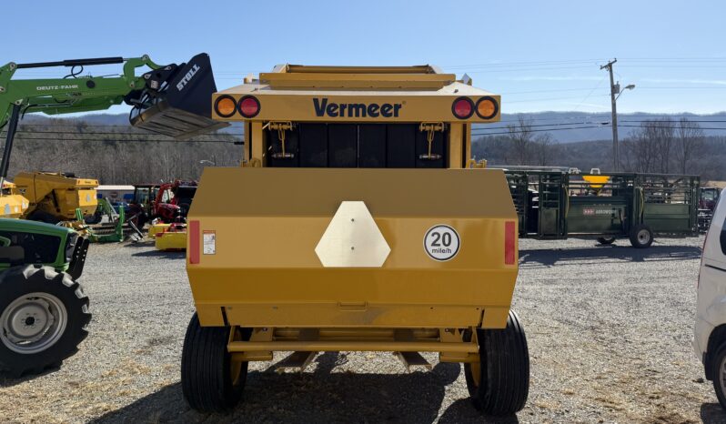 
								2026 Vermeer 504R Signature Baler full									