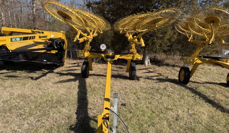 
								Vermeer VRC1022 full									