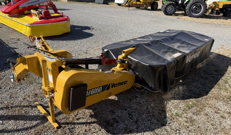 
								Vermeer M6050 full									